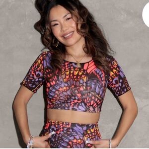 Yitty butterfly print midi crop mesh top size large - fits tight